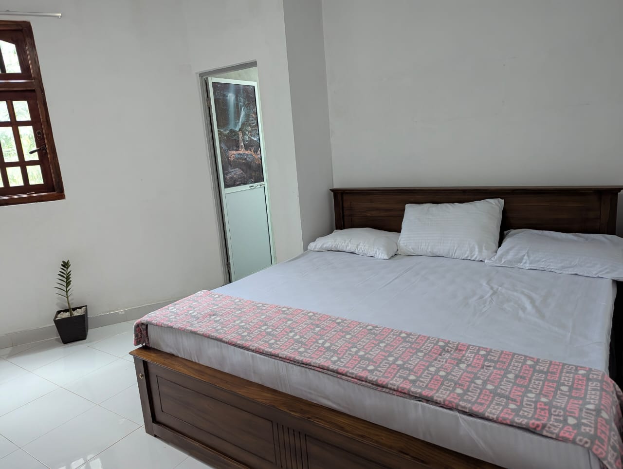 Garden View Room